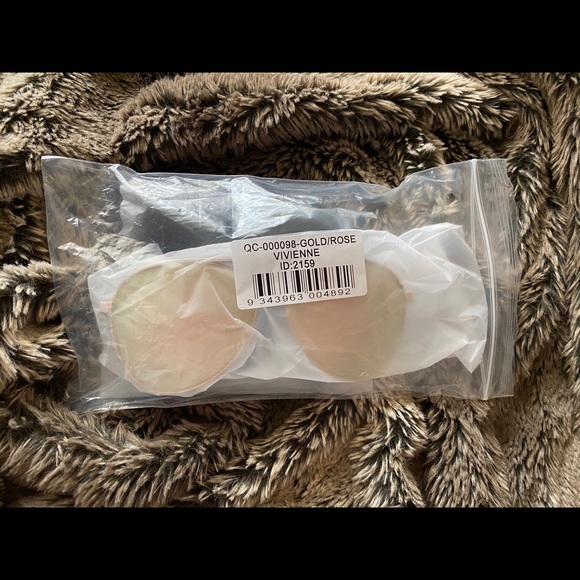 SOLD - Picture 4 of 7